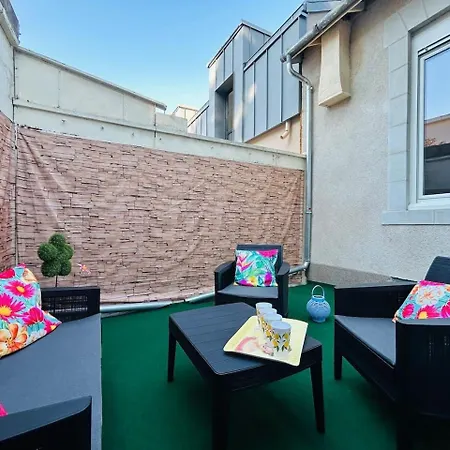 Casa Patio Fleuri Ferienhaus Angers